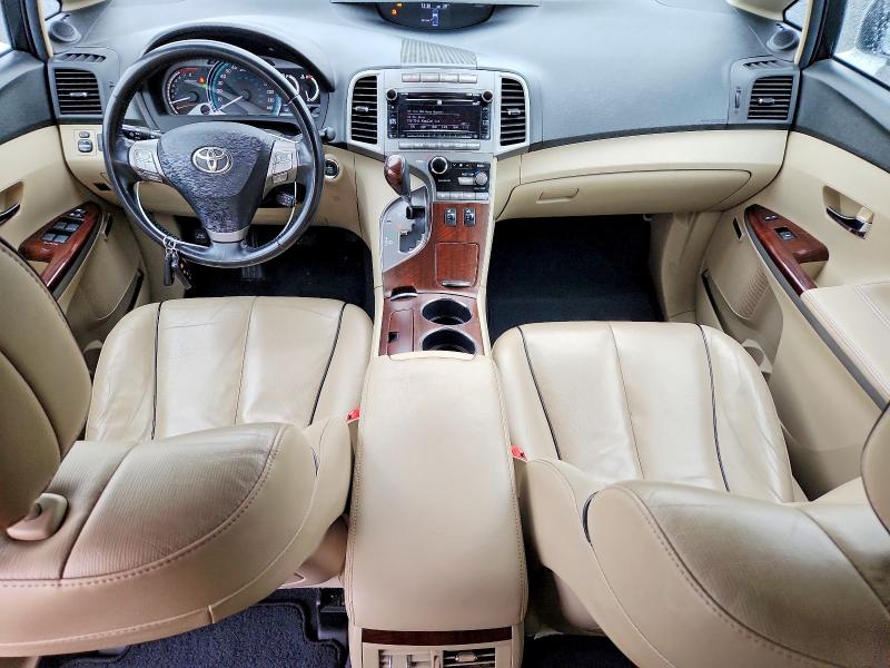 Photo 8 from auction – 2010 TOYOTA VENZA with VIN 4T3BK3BB5AU040090