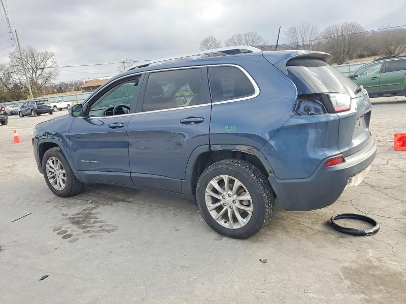 Photo 2 from auction – 2019 JEEP CHEROKEE L with VIN 1C4PJLCB3KD376794