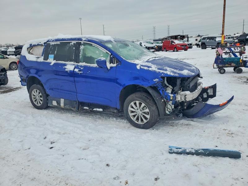 Photo 4 from auction – 2019 CHRYSLER PACIFICA T with VIN 2C4RC1FG3KR667050