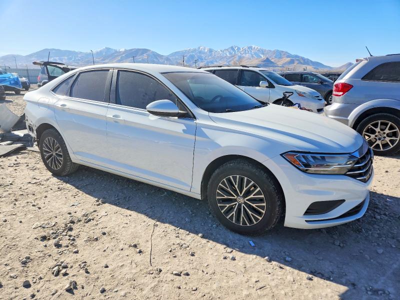 Photo 4 from auction – 2021 VOLKSWAGEN JETTA with VIN 3VWC57BU5MM021305