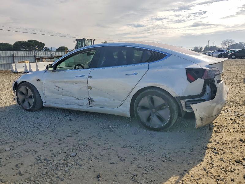 Photo 2 from auction – 2018 TESLA MODEL 3 with VIN 5YJ3E1EA0JF052026