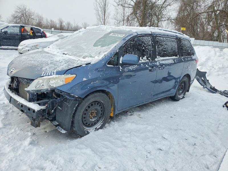 TOYOTA SIENNA 2015 with VIN 5TDKK3DC1FS565503 - Photo from auction