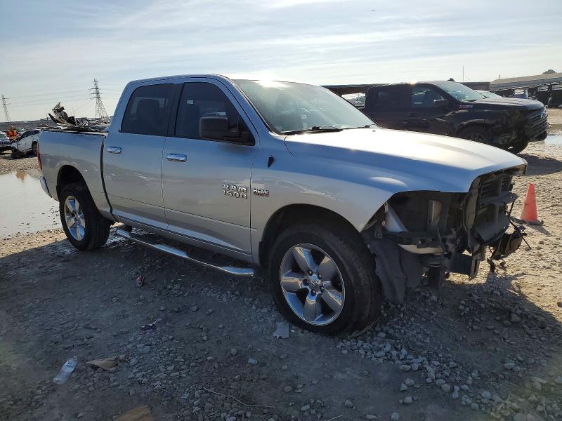 Photo 4 from auction – 2016 RAM 1500 with VIN 1C6RR6LT5GS127810