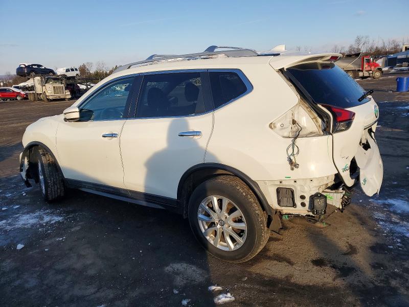Photo 2 from auction – 2018 NISSAN ROGUE S with VIN 5N1AT2MVXJC798371