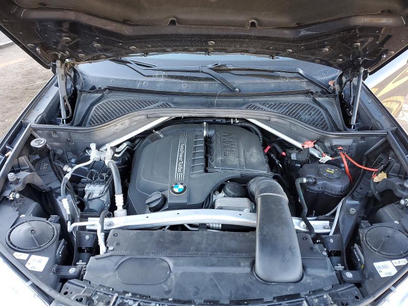 Photo 11 from auction – 2017 BMW X5 with VIN 5UXKR0C3XH0V72823