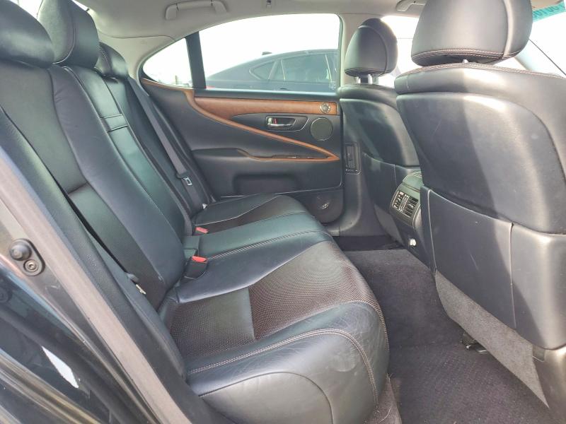 Photo 10 from auction – 2010 LEXUS LS 460 with VIN JTHBL5EF0A5098606