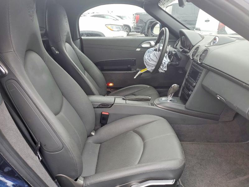Photo 10 from auction – 2011 PORSCHE BOXSTER with VIN WP0CA2A80BS710825