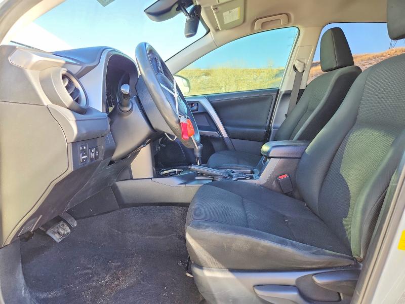 Photo 7 from auction – 2018 TOYOTA RAV4 with VIN JTMZFREV8JJ188244