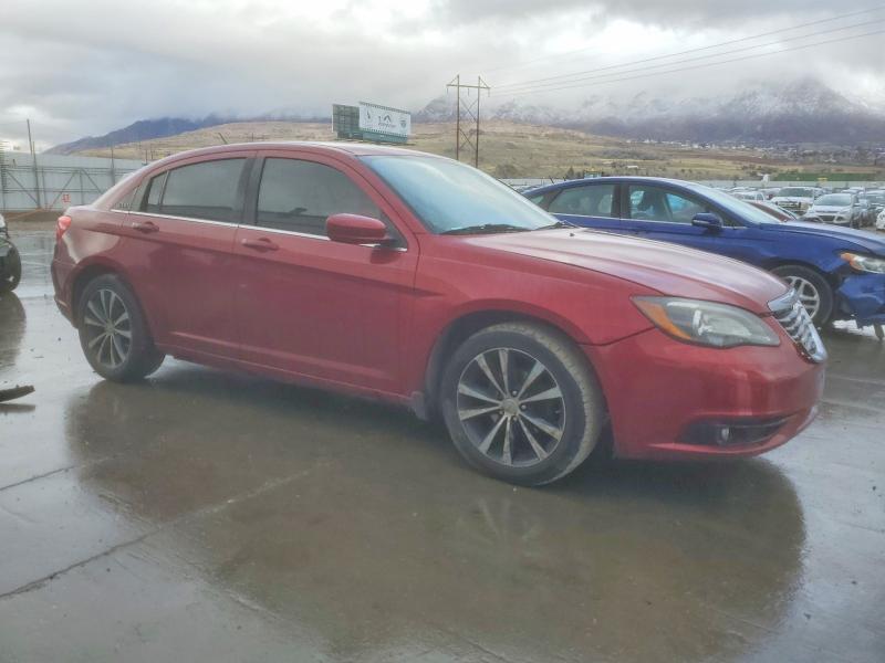 Photo 4 from auction – 2013 CHRYSLER 200 TOURIN with VIN 1C3CCBBB4DN542066