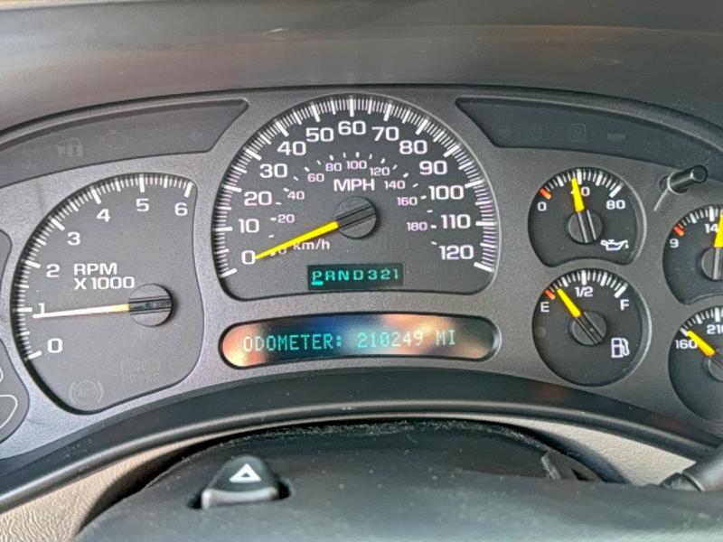 Photo 8 from auction – 2003 CHEVROLET SILVERADO with VIN 2GCEC19T931359159
