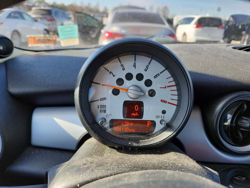 Photo 9 from auction – 2011 MINI COOPER with VIN WMWSU3C54BT091701