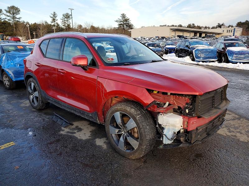 Photo 4 from auction – 2019 VOLVO XC40 T4 MO with VIN YV4AC2HKXK2051524