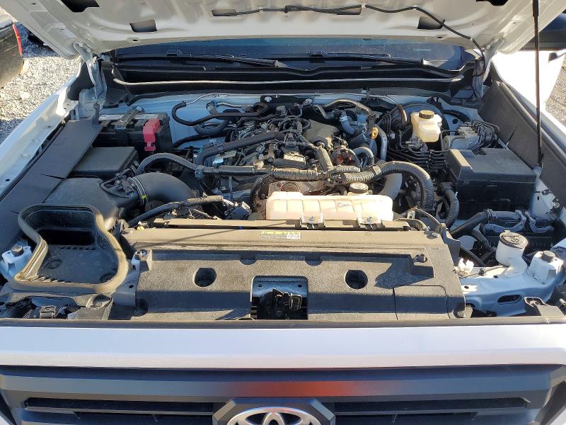 Photo 11 from auction – 2024 TOYOTA TACOMA DOU with VIN 3TYLD5KN3RT005036