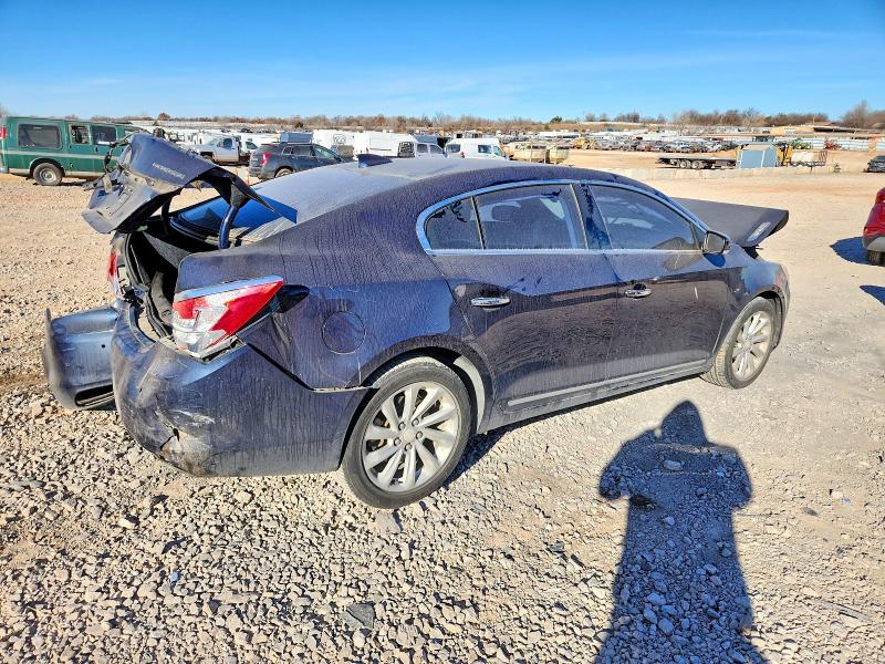 Photo 3 from auction – 2016 BUICK LACROSSE with VIN 1G4GB5G38GF154576