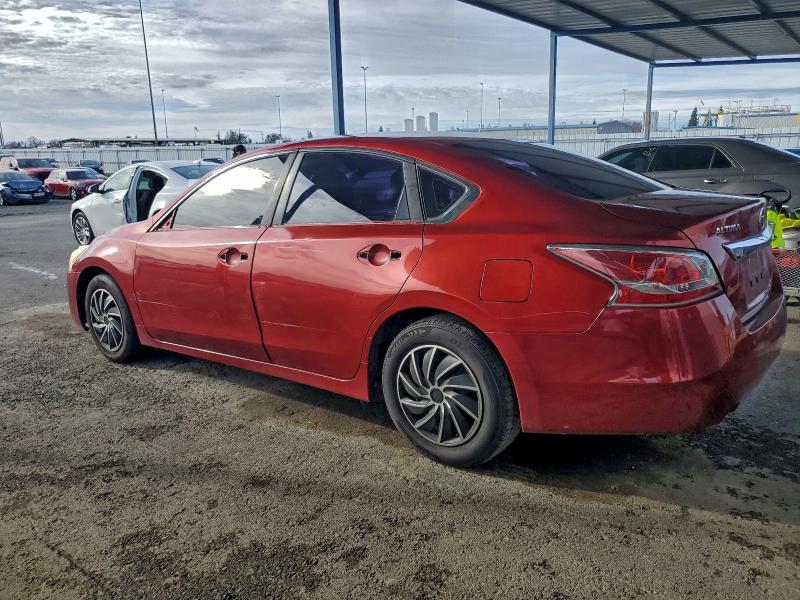 Photo 2 from auction – 2015 NISSAN ALTIMA 2.5 with VIN 1N4AL3AP9FC432799