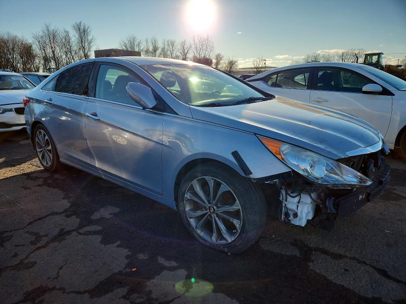 Photo 4 from auction – 2013 HYUNDAI SONATA SE with VIN 5NPEC4AB0DH577740