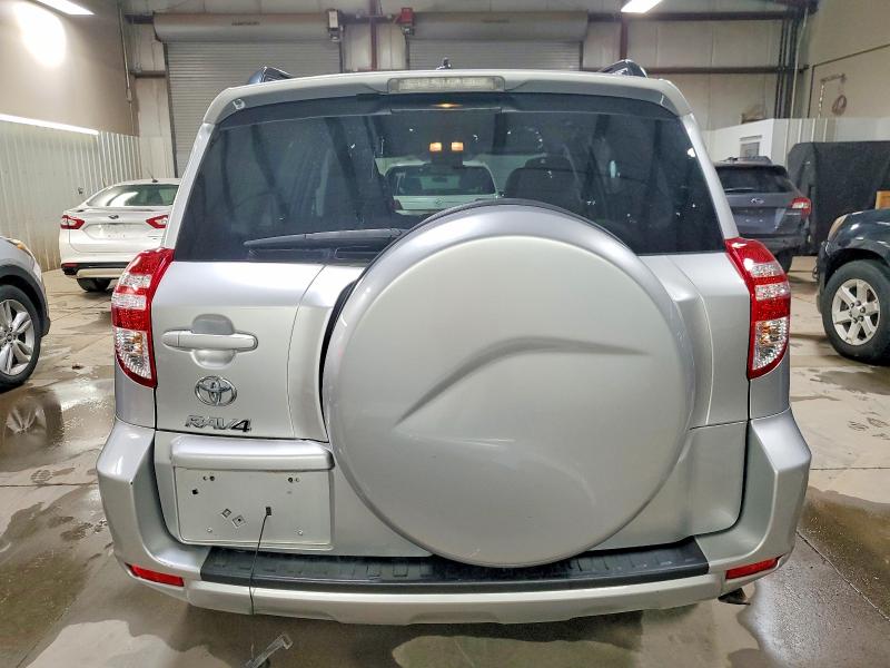 Photo 6 from auction – 2012 TOYOTA RAV4 with VIN 2T3ZF4DV6CW109470