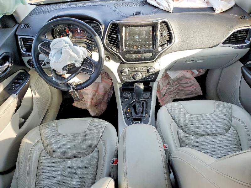 Photo 8 from auction – 2019 JEEP CHEROKEE L with VIN 1C4PJMDX3KD133258