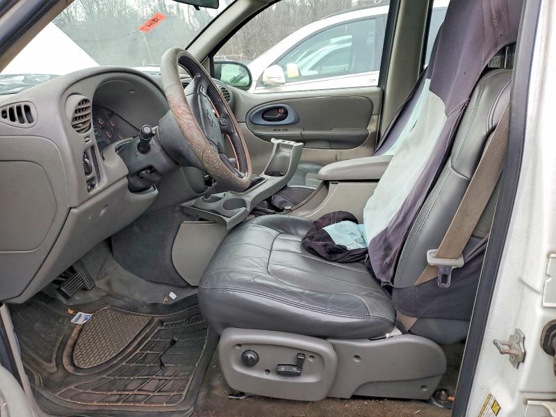 Photo 7 from auction – 2004 CHEVROLET TRAILBLAZE with VIN 1GNDT13S042379367