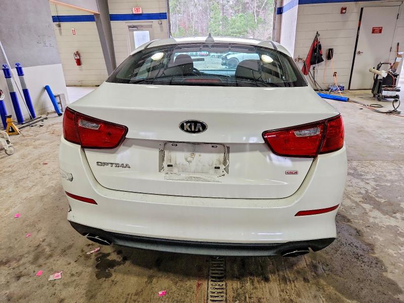 Photo 6 from auction – 2015 KIA OPTIMA with VIN KNAGM4A76F5663698