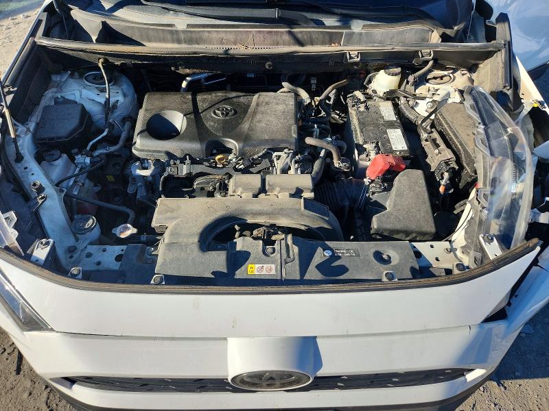 Photo 12 from auction – 2020 TOYOTA RAV4 XLE with VIN 2T3P1RFV2LC101092