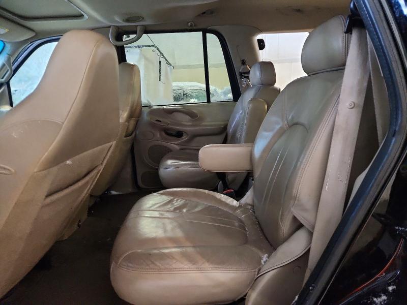 Photo 11 from auction – 2002 FORD EXPEDITION with VIN 1FMFU18L22LA37339