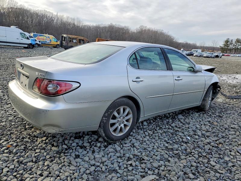 Photo 3 from auction – 2002 LEXUS ES with VIN JTHBF30G325019202