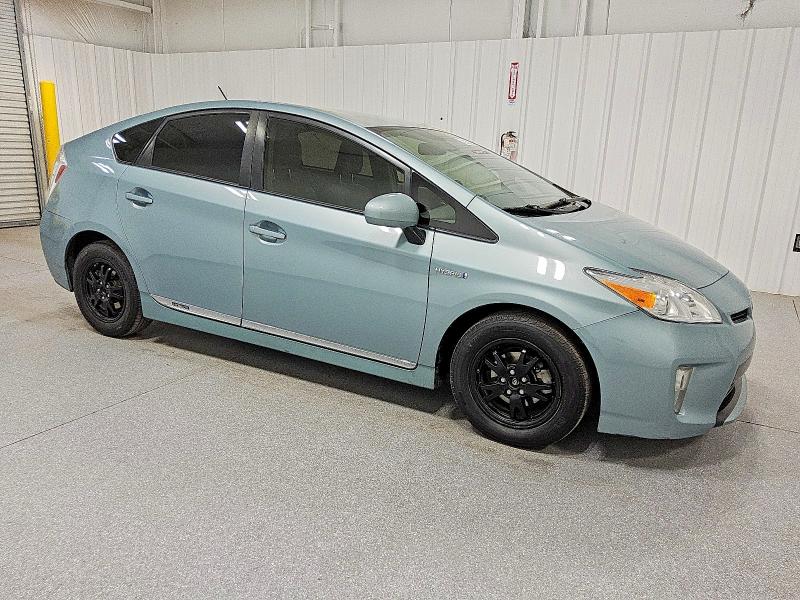 Photo 4 from auction – 2015 TOYOTA PRIUS with VIN JTDKN3DUXF1876005
