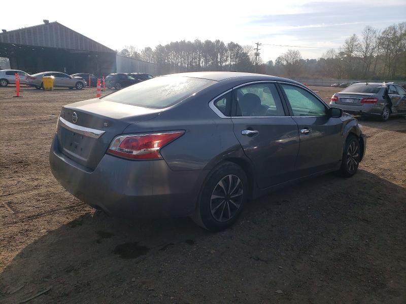 Photo 3 from auction – 2015 NISSAN ALTIMA 2.5 with VIN 1N4AL3AP1FN919337