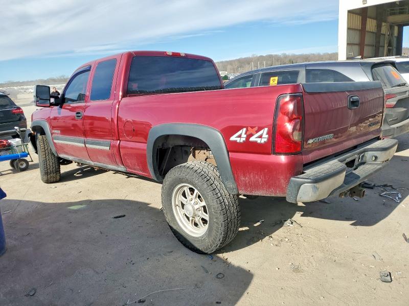 Photo 2 from auction – 2005 CHEVROLET SILVERADO with VIN 1GCHK29U25E134551