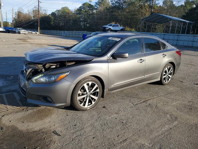 NISSAN ALTIMA 2.5 2017 with VIN 1N4AL3AP9HC149693 - Photo from auction