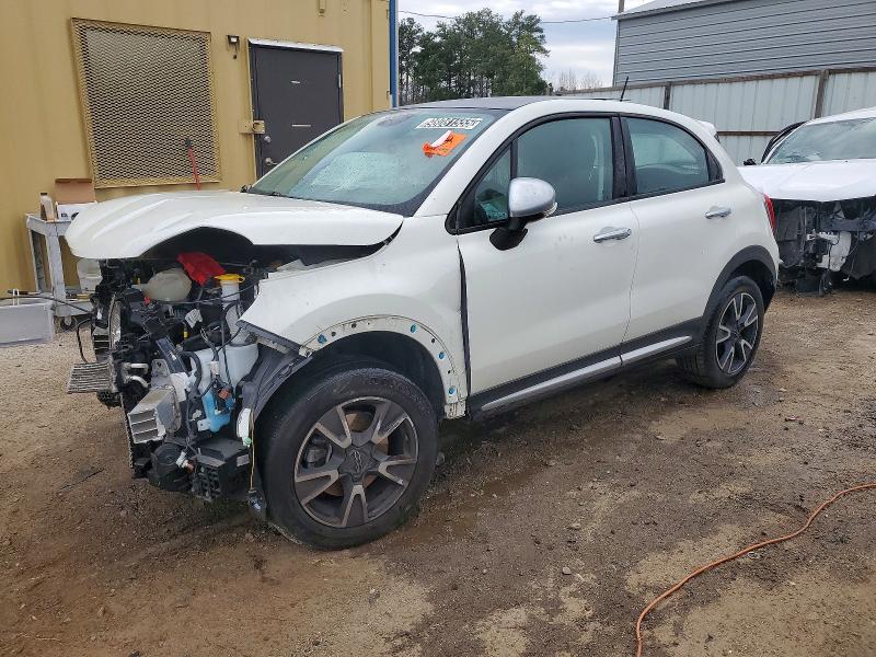 FIAT 500X POP 2018 with VIN ZFBCFYAB4JP672424 - Photo from auction