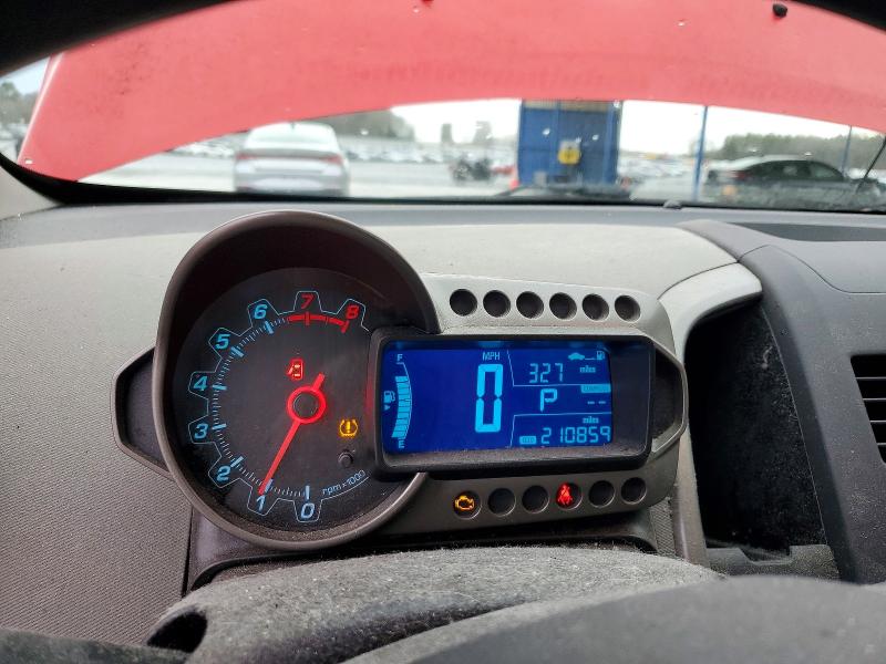 Photo 9 from auction – 2015 CHEVROLET SONIC LS with VIN 1G1JA6SH4F4115606