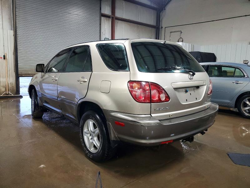 Photo 2 from auction – 2000 LEXUS RX 300 with VIN JT6HF10U4Y0148634