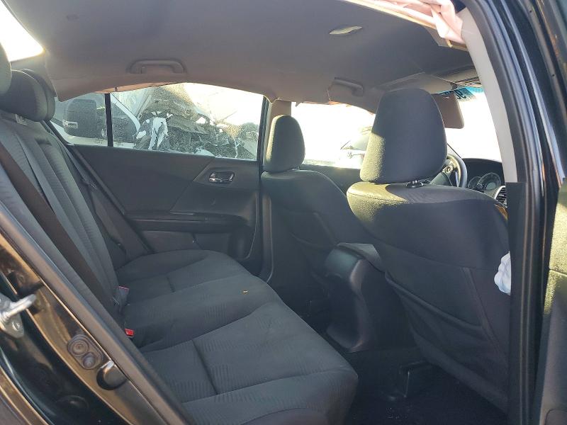 Photo 10 from auction – 2017 HONDA ACCORD with VIN 1HGCR2F32HA228296