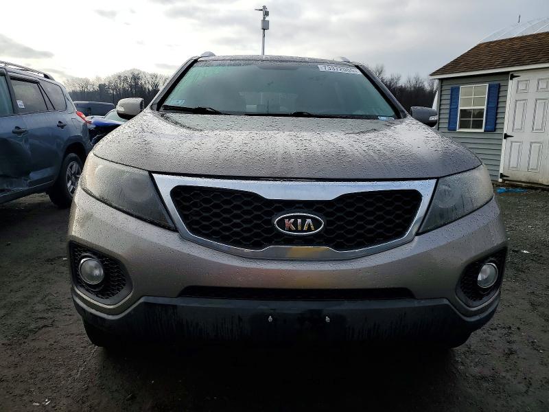 Photo 5 from auction – 2013 KIA SORENTO with VIN 5XYKT3A68DG409576