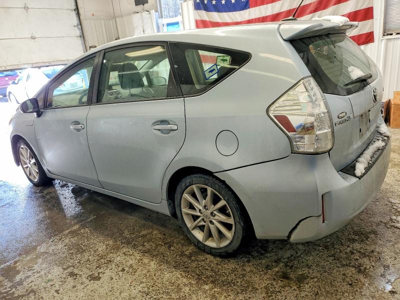 Photo 2 from auction – 2013 TOYOTA PRIUS V with VIN JTDZN3EU5D3224651