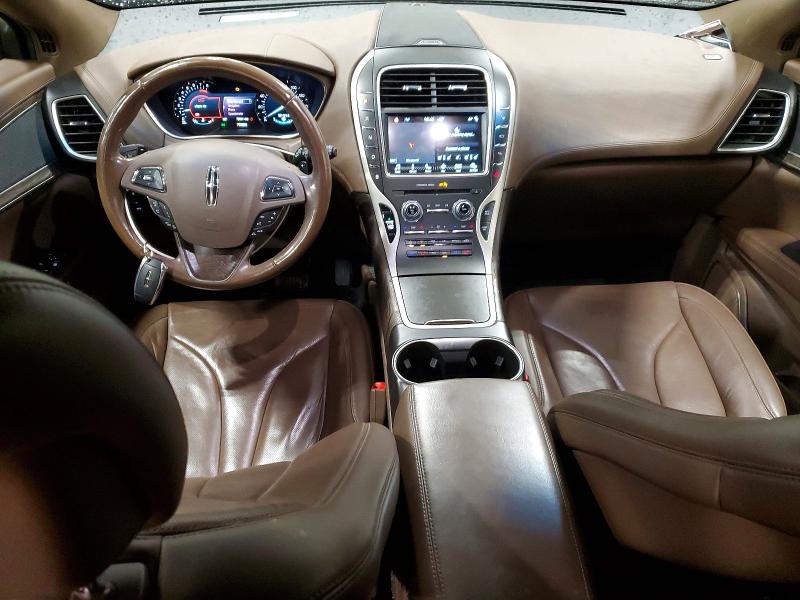 Photo 8 from auction – 2018 LINCOLN MKX RESERV with VIN 2LMPJ8LP4JBL11014