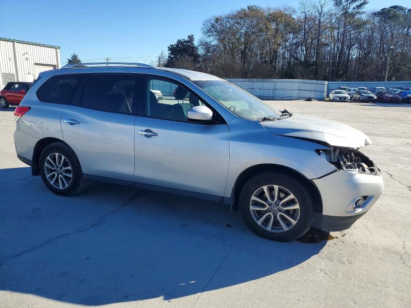 Photo 4 from auction – 2014 NISSAN PATHFINDER with VIN 5N1AR2MN6EC720318