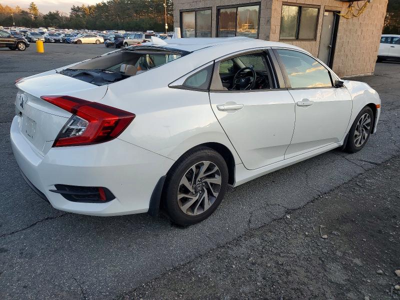 Photo 3 from auction – 2017 HONDA CIVIC EX with VIN 19XFC2F76HE232820
