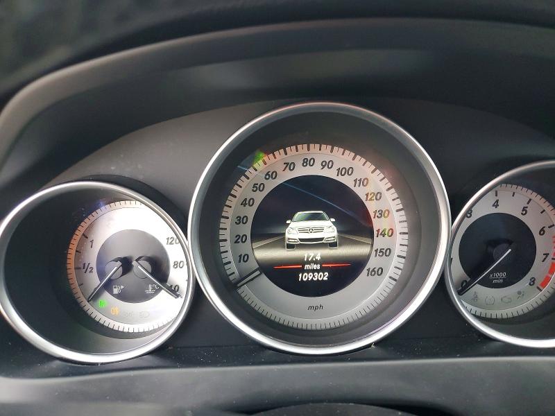 Photo 9 from auction – 2013 MERCEDES-BENZ C with VIN WDDGF4HB3DR268980