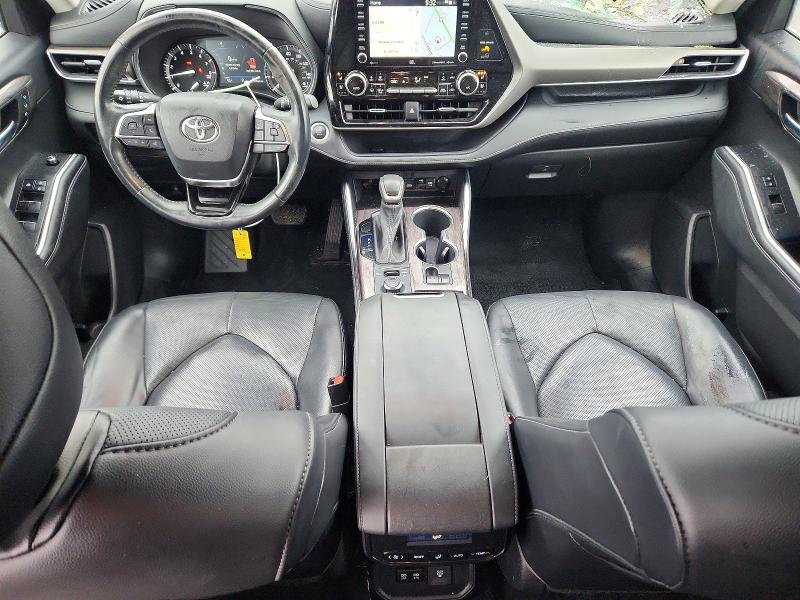 Photo 8 from auction – 2021 TOYOTA HIGHLANDER with VIN 5TDDZRBHXMS078447