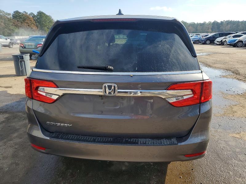 Photo 6 from auction – 2018 HONDA ODYSSEY EX with VIN 5FNRL6H72JB103586