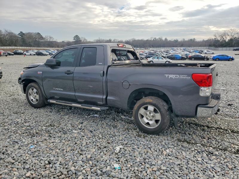 Photo 2 from auction – 2012 TOYOTA TUNDRA with VIN 5TFUW5F18CX217529