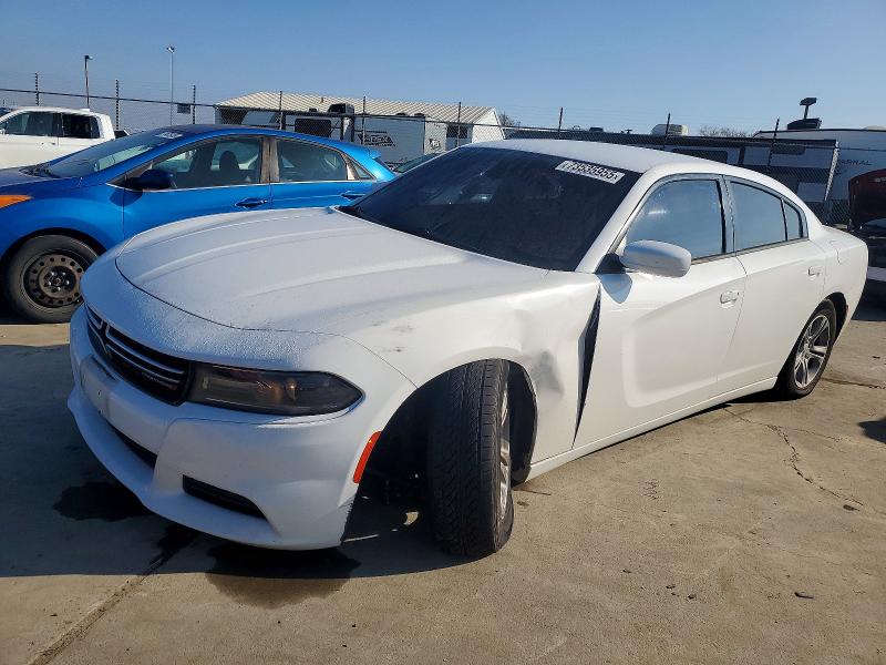 Фото 1 с аукциона – 2015 DODGE CHARGER с VIN 2C3CDXBGXFH893288