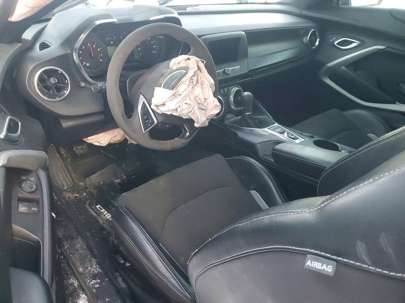 Photo 8 from auction – 2019 CHEVROLET CAMARO with VIN 1G1FA1RX6K0100130