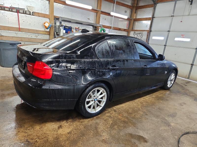 Photo 3 from auction – 2010 BMW 328 XI with VIN WBAPK7C55AA458750