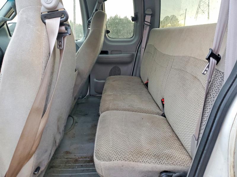 Photo 10 from auction – 2000 FORD F150 with VIN 1FTRX17L8YNB35914