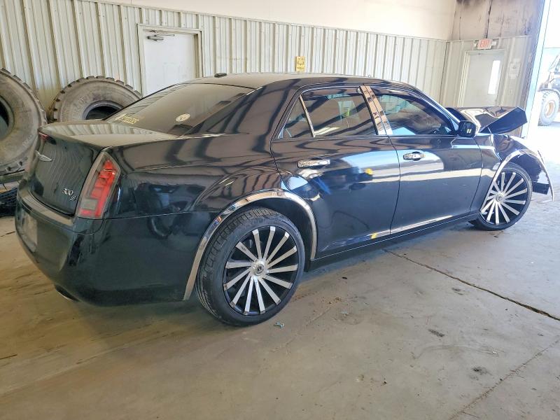 Photo 3 from auction – 2014 CHRYSLER 300 S with VIN 2C3CCABG7EH355372