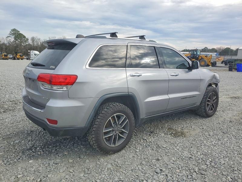 Photo 3 from auction – 2019 JEEP GRAND CHER with VIN 1C4RJEBG4KC715859